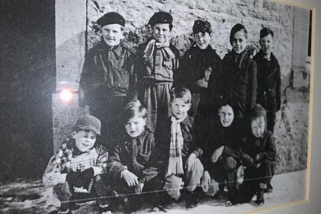 L'Ancienne Ecole D'Erpigny Villa Érezée Kültér fotó